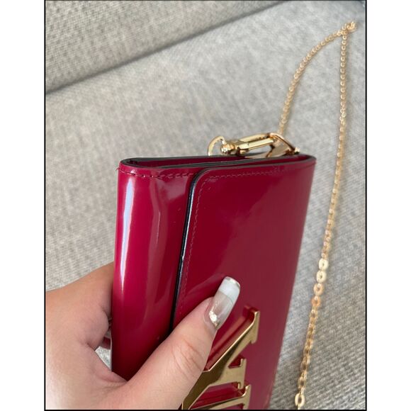 Louis Vuitton Rose Indian Vernis Louise Wallet & Chain - Picture 5 of 6